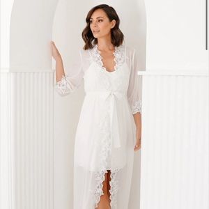 Le Rose Robe M/L - IRIS LACE TRIM MAXI - INCLUDES SLIP
